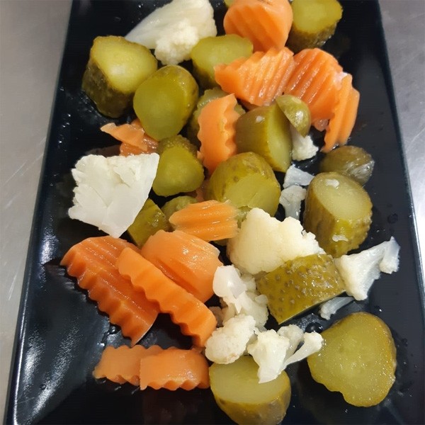 Verduras Encurtidas En Vinagre